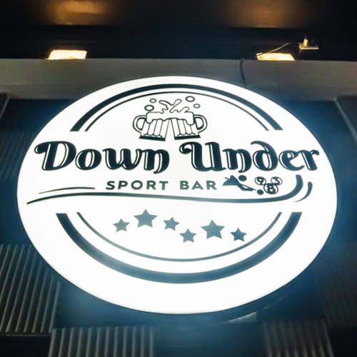 Downunder Sports Bar - Chequers Suites